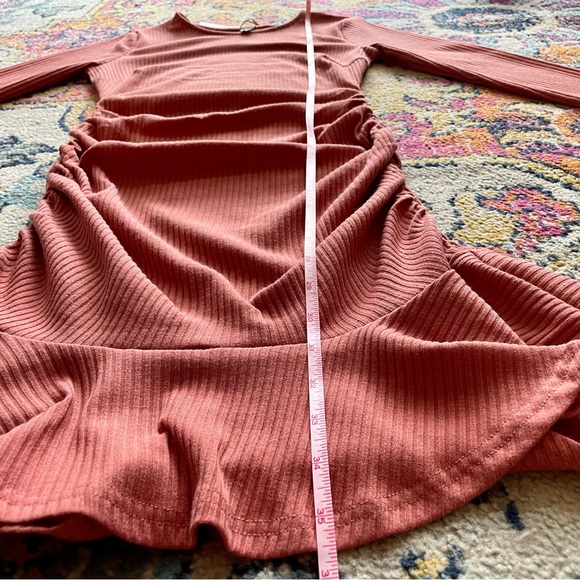 Long Sleeve Ruffle Knit Ruched Dress - Picture 11 of 13
